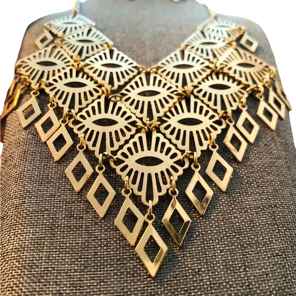 Vintage Sarah Coventry MANDARIN MAGIC Necklace Gold Tone Bib Necklace & Earrings - Picture 5 of 11